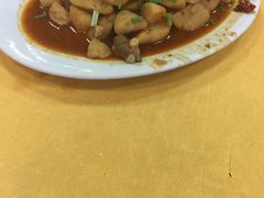 土豆烧排骨-荣生萝卜汤饭店