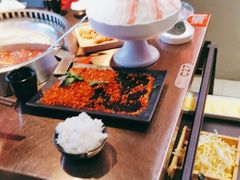-辣伍鲜毛肚老火锅(元一店)