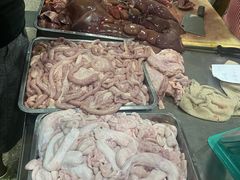 -标记美食新鲜猪杂(兴南大道店)