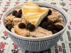 焦糖乌龙奶茶冰-堂屋糖水店(愚园店)