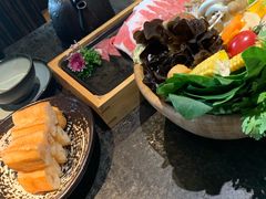 -湊湊火锅·茶憩(新中关购物中心店)
