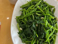 -鹏城人家海鲜酒家·23年老字号(较场尾店)