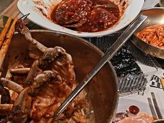 -草家酱蟹炭火烤肉店(珲春南路一店)