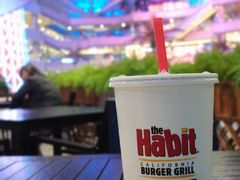 -The Habit Burger Grill 哈比特汉堡(爱琴海店)