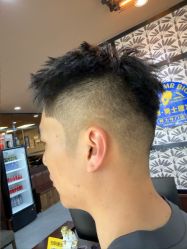 点击看大图 -大人物·男士理发馆
