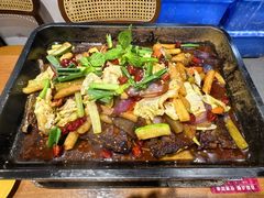 -干老庆贵州留一手烤鱼·地摊火锅(财经大学店)