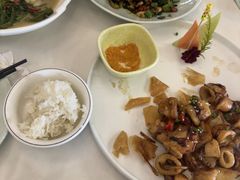 -五谷芳乳鸽王(海景店)