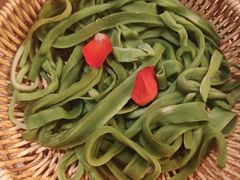 -巴奴毛肚火锅(龙湖锦艺城店)