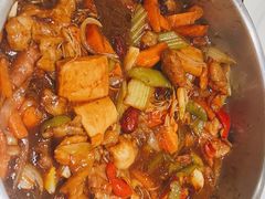 -黄记煌三汁焖锅(新佳丽江汉路店)