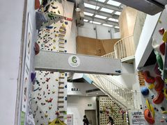 -龙景攀岩(海峡世茂广场店)
