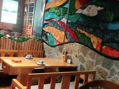 大堂-老滇山寨•云南特色菜•地方菜•民族风情歌舞表演(金碧店)
