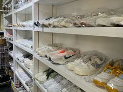 -翰皇直营洗衣洗鞋(望京鹿港店)