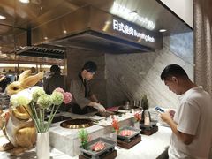 -雍和会海鲜姿造自助(湖东路店)