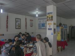 大堂-米二红烧兔(华阳店)