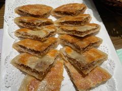 -黄泥岗·地道湖北菜(奥特莱斯店)