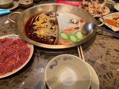 -小龙坎火锅(湖滨银泰in77店)
