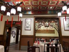 -梅龙镇酒家(南京西路总店)