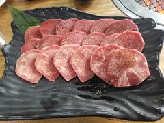 上等盐烤牛舌-鹤一烤肉自助餐厅(中关村店)