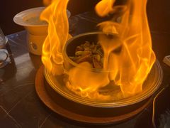 -海派悦庭·海胆烧麦·新融合菜(凯德广场店)