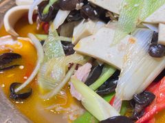 椒鸣凤仪椒麻鸡-椒鸣椒麻小馆·新疆菜(五道口创始店)
