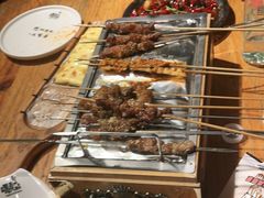 -喝丢一只鞋海鲜烧烤·海肠捞饭(文体街店)