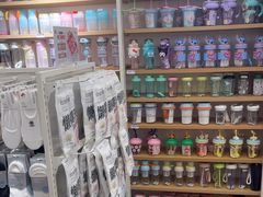 -名创优品(北京NTP新城广场店)