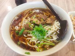 -李先生牛肉面快餐厅(白塔店)