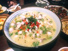 藤椒水煮鱼-成都娃娃花园餐厅 (南艺旗舰店)