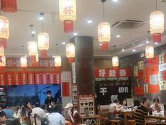 -佬缸炮江湖川菜(玉林店)