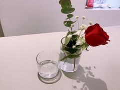 餐具摆设-YECLIP COFFEE黄色回形针咖啡