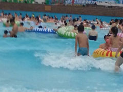 android_upload_pic-热带风暴水上乐园