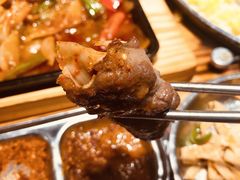 -青瓦炭韩潮烤肉(花园道店)