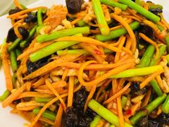 鱼香肉丝-港畔赶海蒸汽海鲜烧烤自助(仙螺岛店)