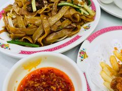 -东鑫记港式茶餐厅(南京东路店)