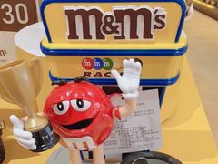 -m豆巧克力世界(上海世茂广场店)