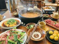 -贵厨酸汤牛肉(花果园国际中心店)