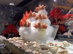 -雍容荟帝王蟹活龙虾展台自助(IFS黑金店)