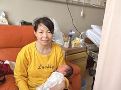 -小蝌蚪·寻·月嫂(松江妇幼店)