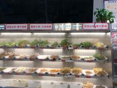 自助取餐区-屋头串串(新街里店)