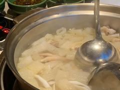 -润园四季椰子鸡火锅(海上世界店)