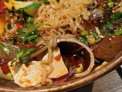 -成都你六姐·牛肉冒菜(上海环宇荟店)