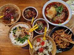 -八一好吃街·高品美食广场