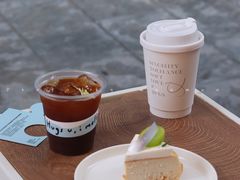 -HUGS coffee(东区店)