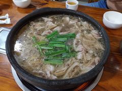 -曹记正宗花江狗肉(雅沐园店)