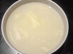 -一家人(凯旋路店)