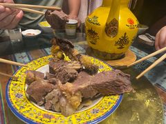 招牌手抓肉-阿拉呛舍藏餐