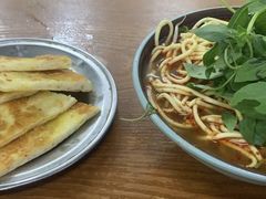 -楚东君•襄阳牛肉面牛杂煲(陆家嘴正大店)