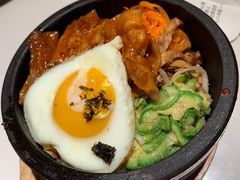 辣白菜五花肉石锅拌饭-七八冷面·延边朝鲜族美食(圣熙八号店)