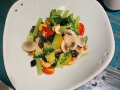 坚果时蔬-野蔓果·山野菜(西湖景区·龙井茶田店)