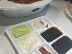 -小桃红·东北菜·春饼烤鸭(南阳湖街店)